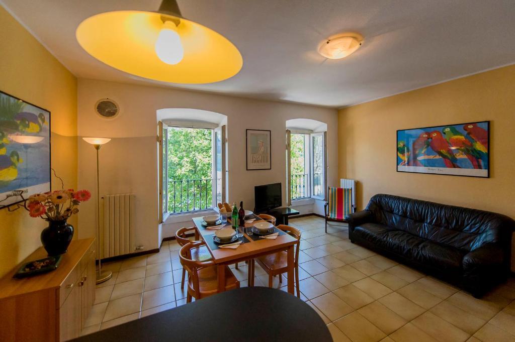 Le Residenze Del Conte Agudio Leilighet Malgrate Rom bilde